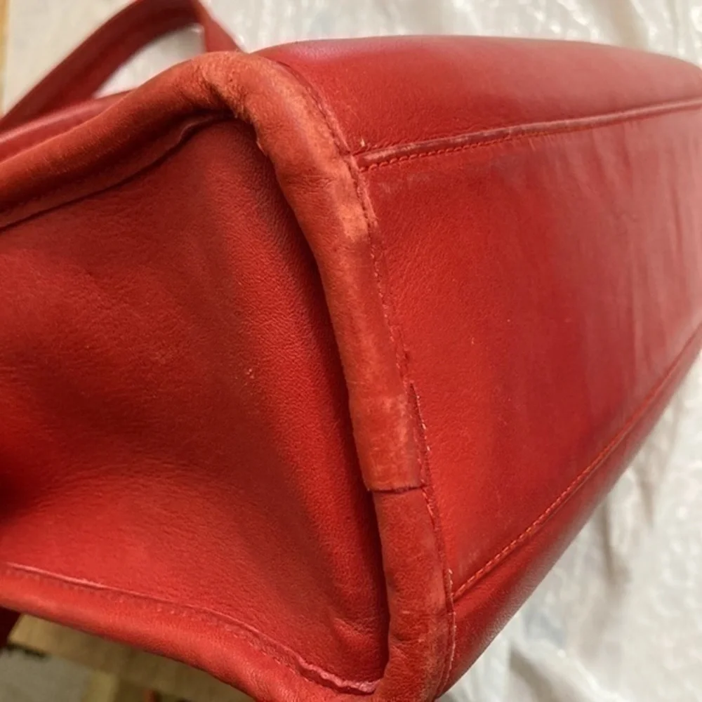 Coach vintage red leather NYC new York city spectator bag 9795 RARE